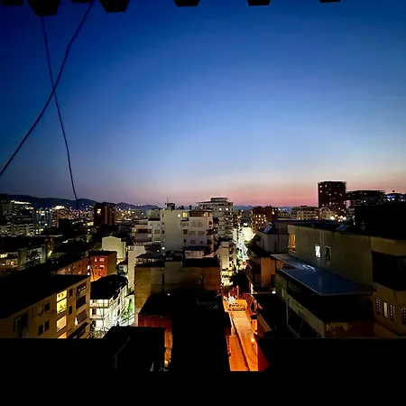 Lägenhet Central Apartment Tirana *