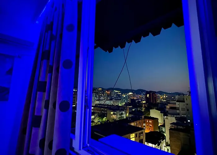 Central Apartment Tirana 公寓 地拉那